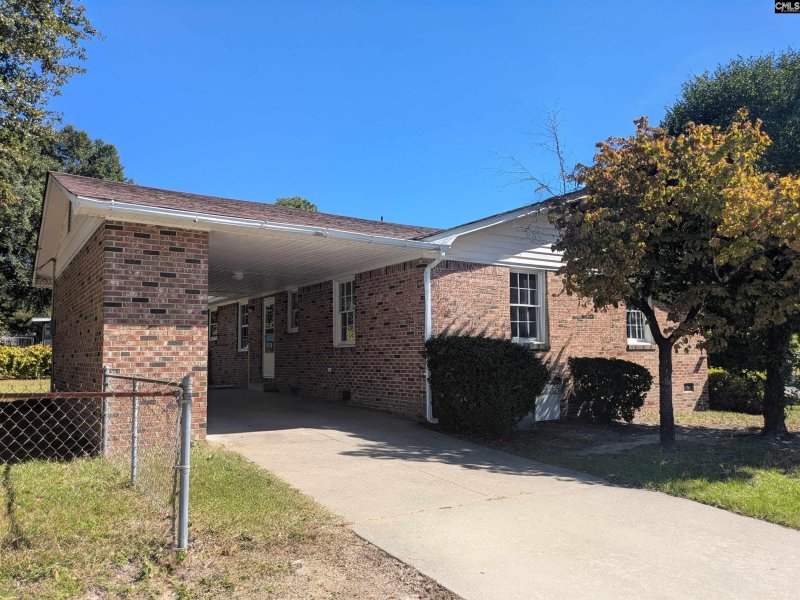 Property image 2 of 1246 Lafayette Avenue in The Avenues, Cayce, SC 29033