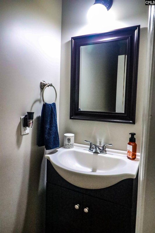 Property image 3 of 104 Devonwood Court in Murraywood, Columbia, SC 29212