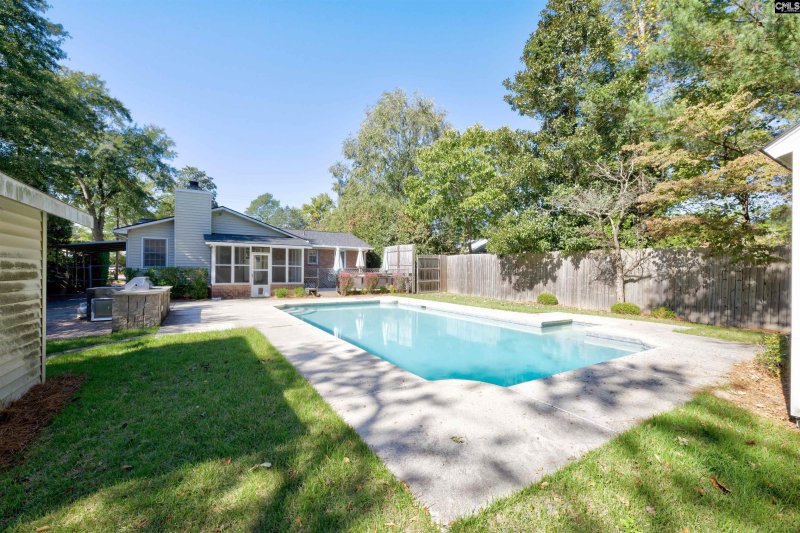 Property image 2 of 1810 Madison Road in Atascadero Hills, Columbia, SC 29204