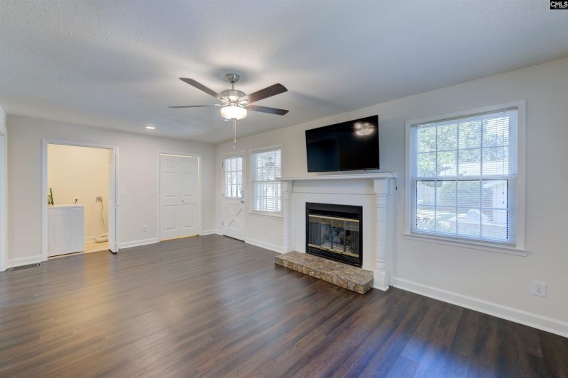 Property image 4 of 1810 Madison Road in Atascadero Hills, Columbia, SC 29204