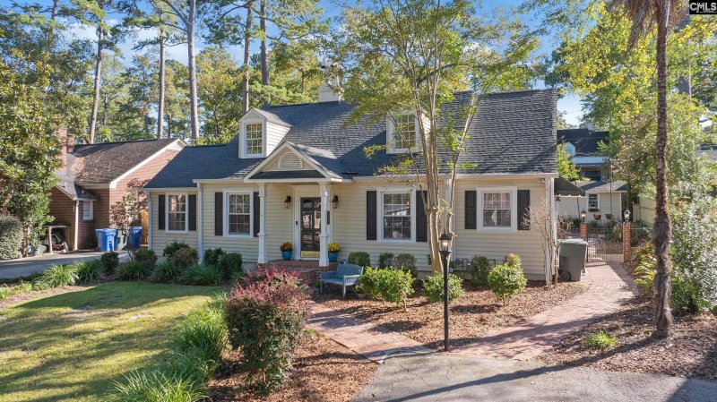 Property image 3 of 2854 Stratford Road in Forest Hills, Columbia, SC 29204