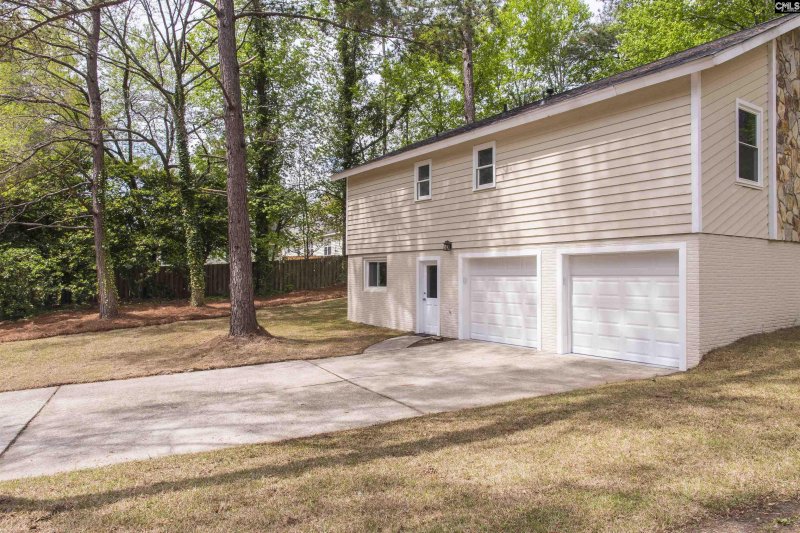 Property image 5 of 17 Sweet Branch Court in Harbison, Columbia, SC 29212