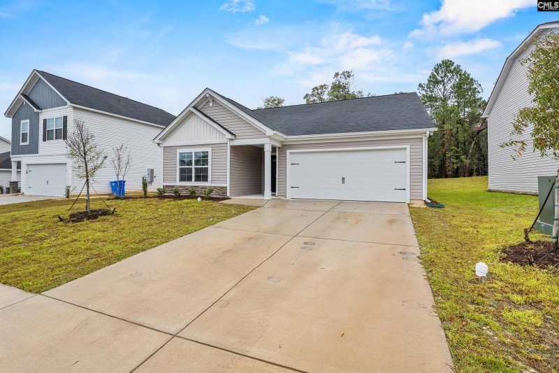 Property image 4 of 21 Yellow Kelp Court in Canary Woods, Hopkins, SC 29061