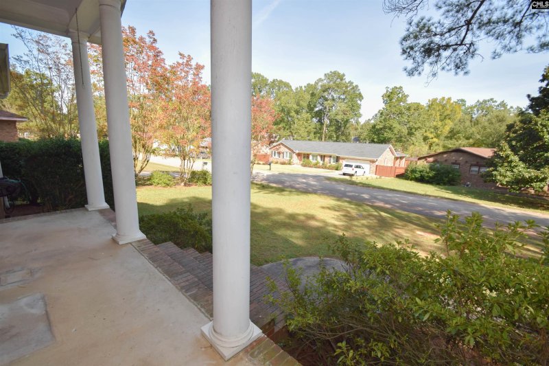 Property image 2 of 124 Boulters Lock Road in Old Friarsgate, Irmo, SC 29063