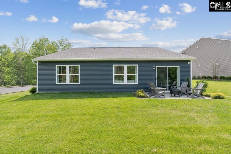 Property image 4 of 144 Kingfield Drive in Chestnut Ridge North, Hopkins, SC 29061