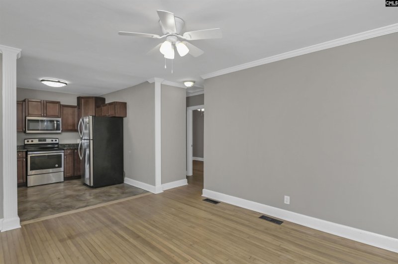 Property image 5 of 2728 Holt Drive in Rosewood, Columbia, SC 29205