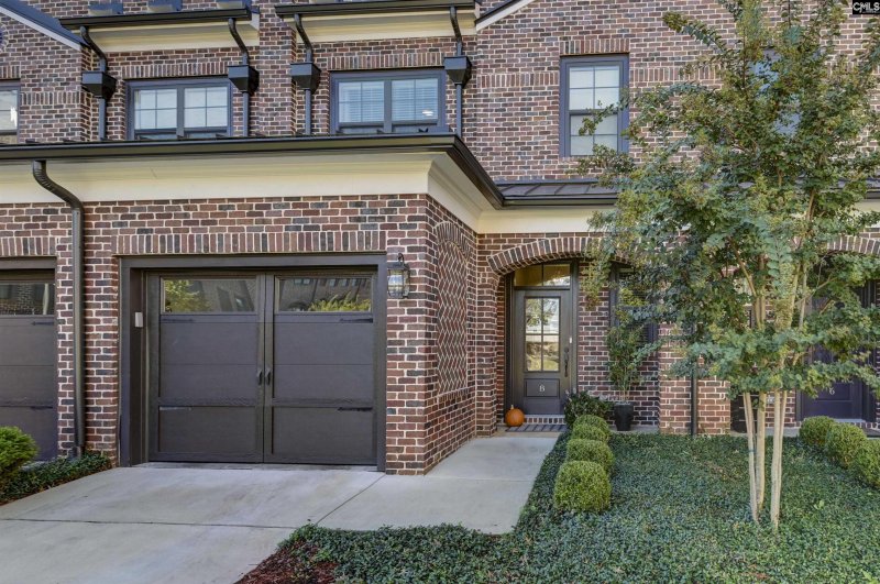 Property image 2 of 8 Townpark Circle in Townpark At Bull Street, Columbia, SC 29201