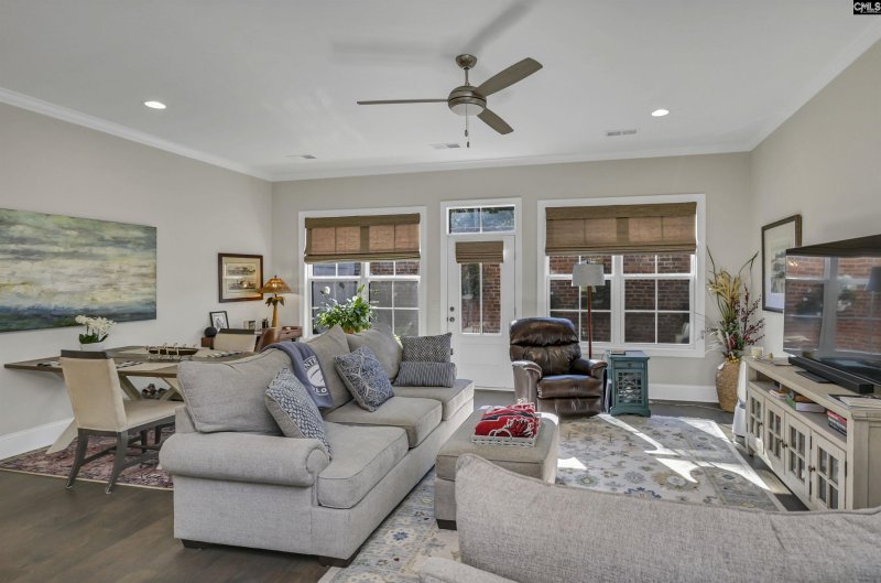 Property image 4 of 8 Townpark Circle in Townpark At Bull Street, Columbia, SC 29201