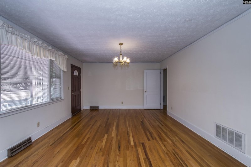 Property image 5 of 1610 D Avenue in The Avenues, West Columbia, SC 29169