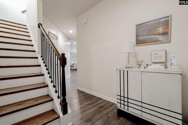 Property image 4 of 909 Magwood Court in Villages At Lakeshore, Columbia, SC 29229