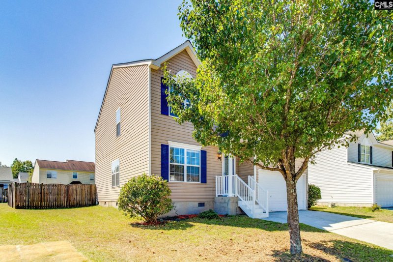 Property image 3 of 820 Ambergate Lane in Brookhaven, Columbia, SC 29229