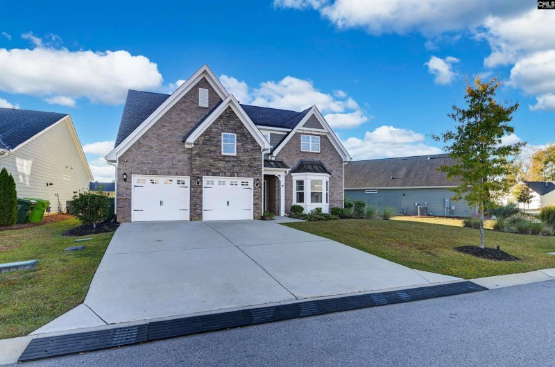 Property image 2 of 740 Ruskin Drive in Portrait Hill, Chapin, SC 29036