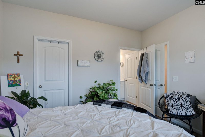 Property image 3 of 276 Shadowbrook Way in Friendship Hill Farms, Camden, SC 29020