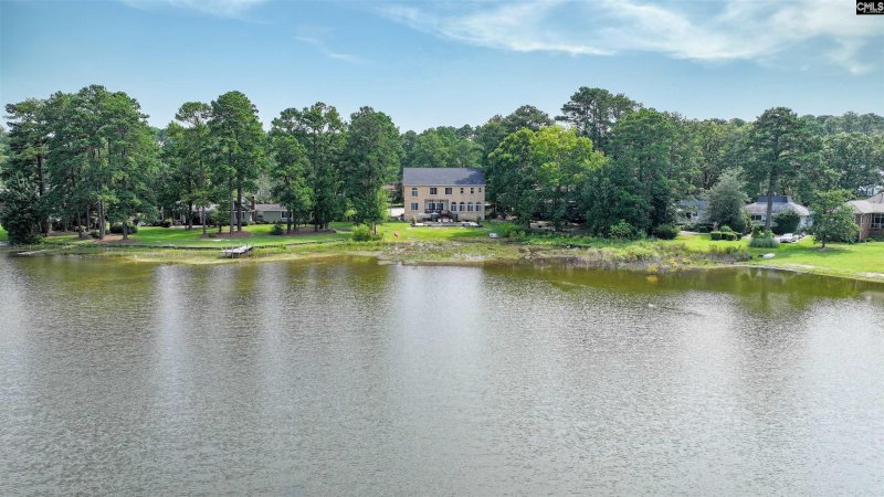 Property image 2 of 305 Northlake Road in Spring Valley, Columbia, SC 29223