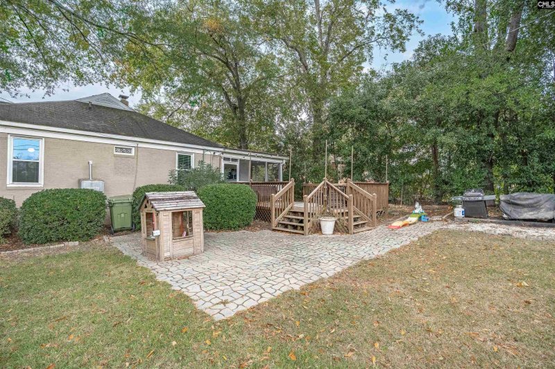 Property image 4 of 1249 Jessamine Street in The Avenues, Cayce, SC 29033