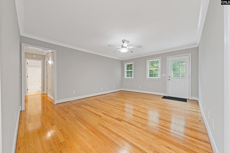 Property image 4 of 1810 1st Street in The Avenues, Cayce, SC 29033