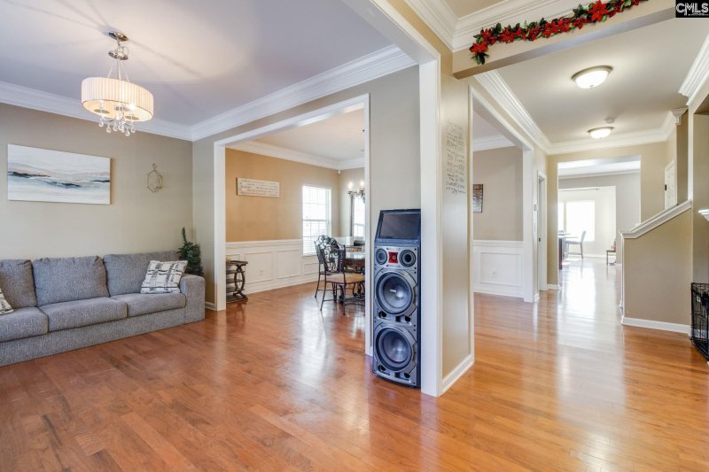 Property image 2 of 732 Stonebury Circle in Stonington, Blythewood, SC 29016