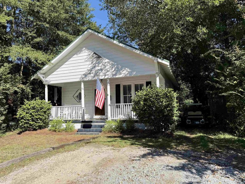 Property image 3 of 410 Graymont Avenue in Rosewood, Columbia, SC 29205
