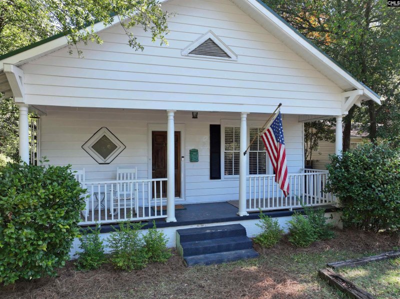 Property image 5 of 410 Graymont Avenue in Rosewood, Columbia, SC 29205