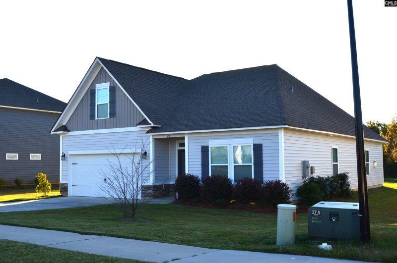 Property image 2 of 21 Bayberry Court in Carriagebrook, Camden, SC 29020