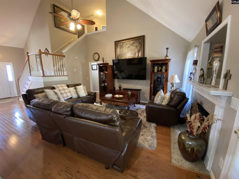 Property image 2 of 103 Long Needle Road in Ashley Ridge, Columbia, SC 29229