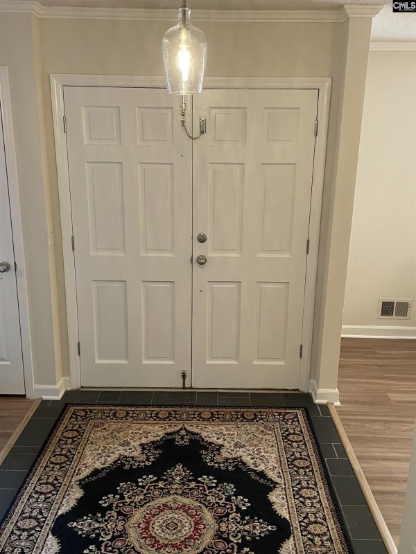 Property image 4 of 2204 Bee Ridge Road in Spring Valley, Columbia, SC 29223-6803