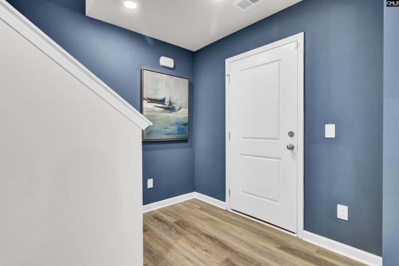 Property image 3 of 220 Flint Ridge Drive in Chestnut Ridge North, Hopkins, SC 29061