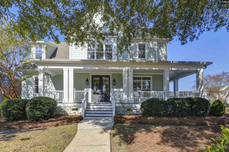 Royal Creek, Lexington Community