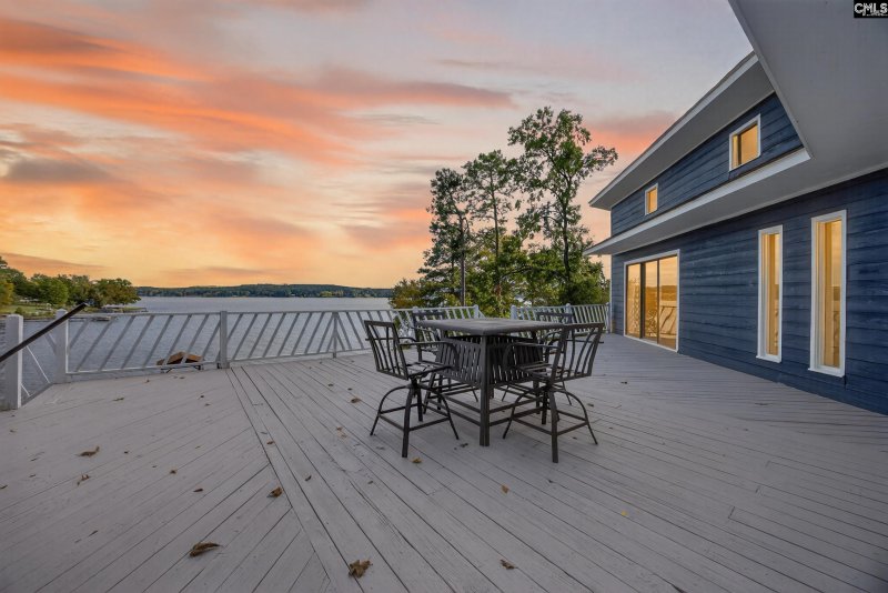 2543 Harbor View Road