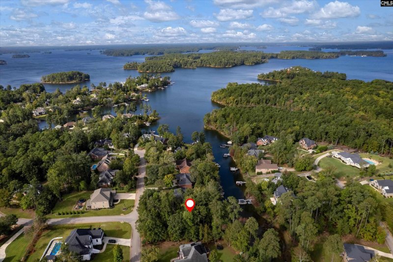 416 Lookover Pointe Drive