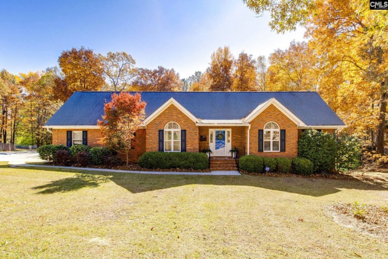 207 Wooten Pond Road