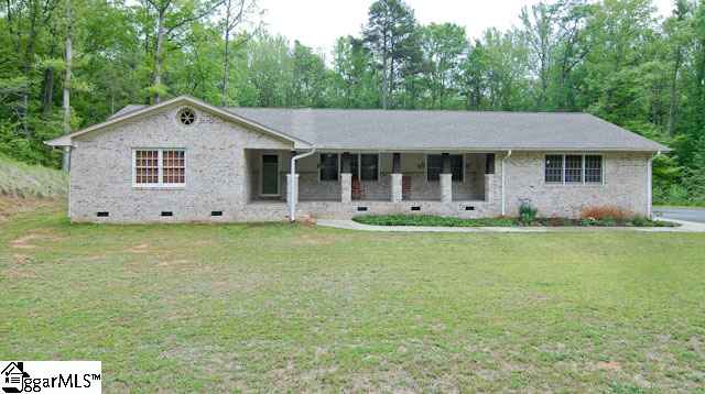 103 Kingswood Circle