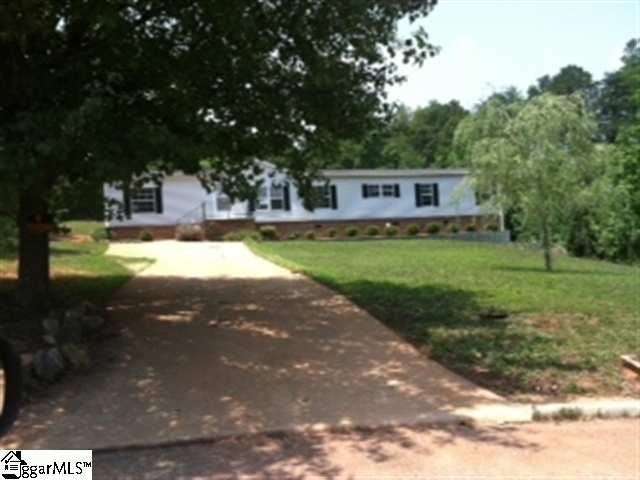 107 HORSEBACK Way