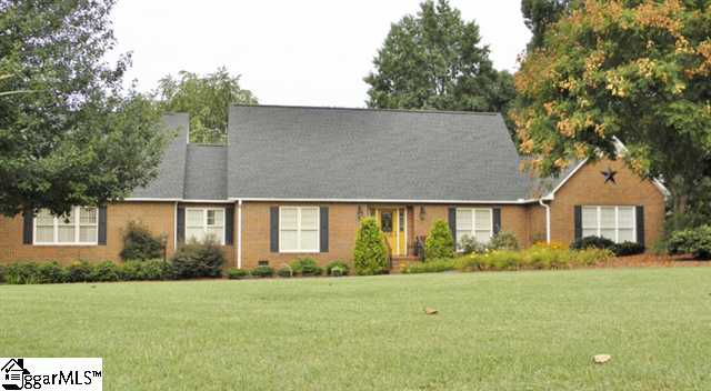 Property image 2 at 105 Wren Crossing Court, Easley, SC 29642