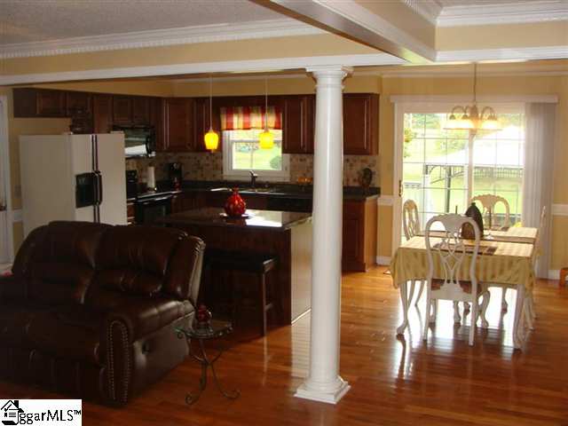 Property image 2 at 3 Whitestone Court, Mauldin, SC 29662