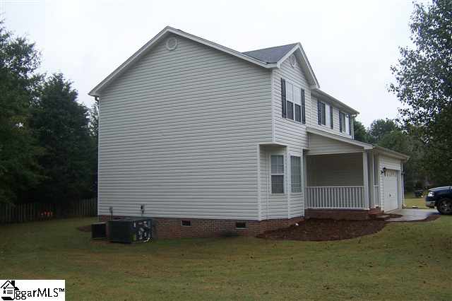 Property image 2 at 8 Anson Ct, Simpsonville, SC 29681