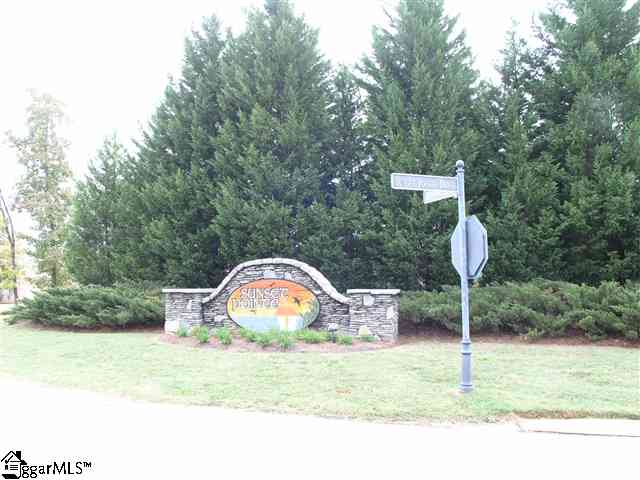 Property image 2 at 432 Sunset Pointe Drive, Lyman, SC 29365