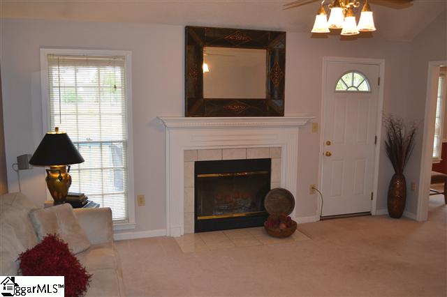 Property image 3 at 5 E MARLEY Lane, Simpsonville, SC 29681