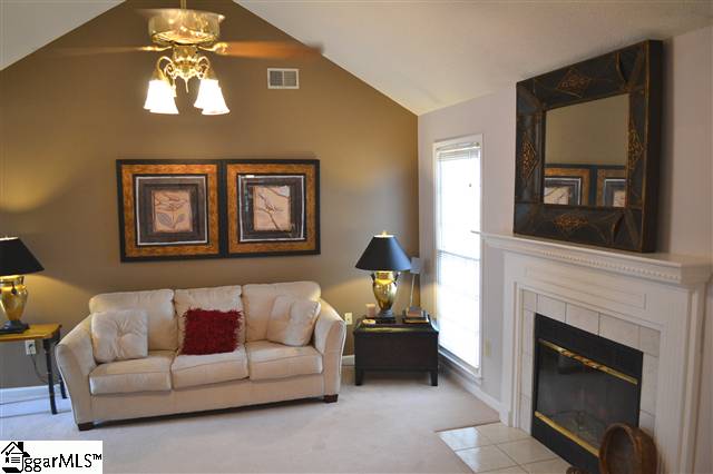 Property image 4 at 5 E MARLEY Lane, Simpsonville, SC 29681