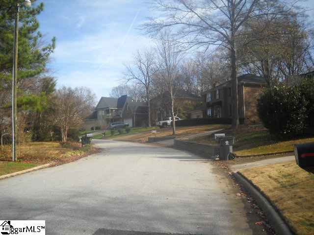 Property image 3 at 115 Spartan Ct, Greer, SC 29650