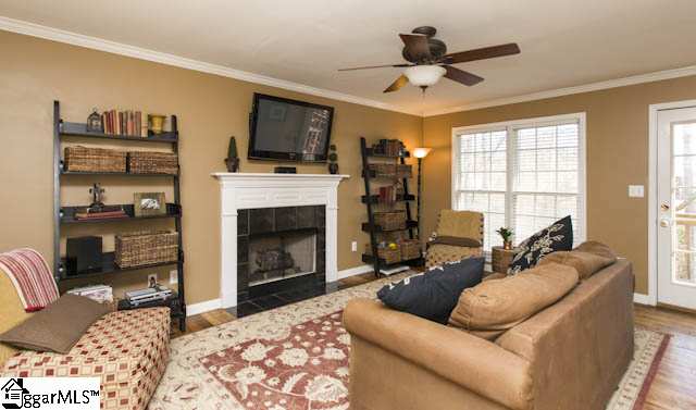 Property image 4 at 16 Danchris Ct, Taylors, SC 29687