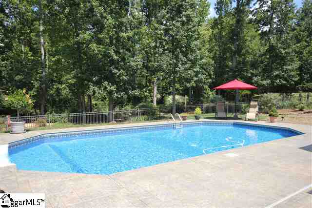 Property image 3 at 10 SANIBEL OAKS DR, Simpsonville, SC 29680