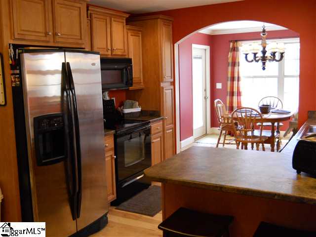 Property image 3 at 409 Bent Creek Dr., Greer, SC 29650