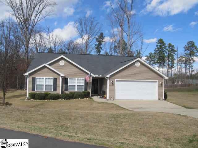 Property image 2 at 104 Cadbury Court, Williamston, SC 29697