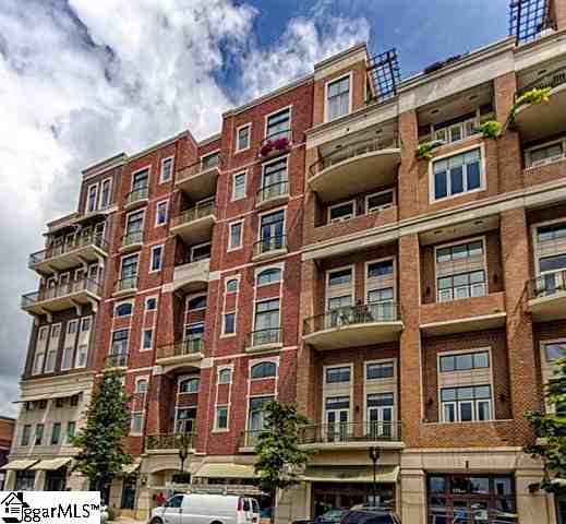 111 E McBee Ave, unit 402