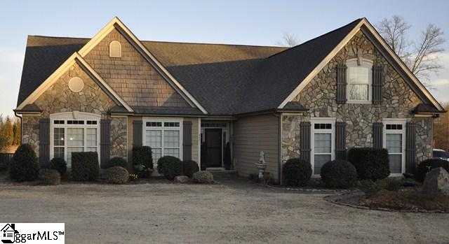 407 Sunset Pointe Drive