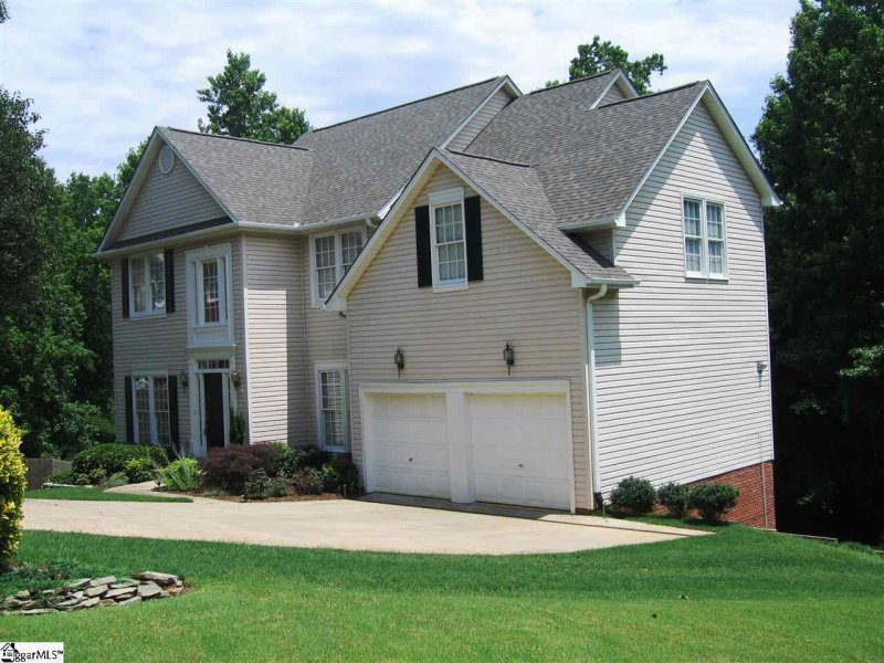 10 Riverton Court