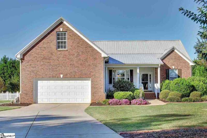 4 Laughing Tree Court