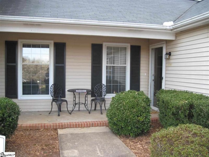 2001 Pelham Road