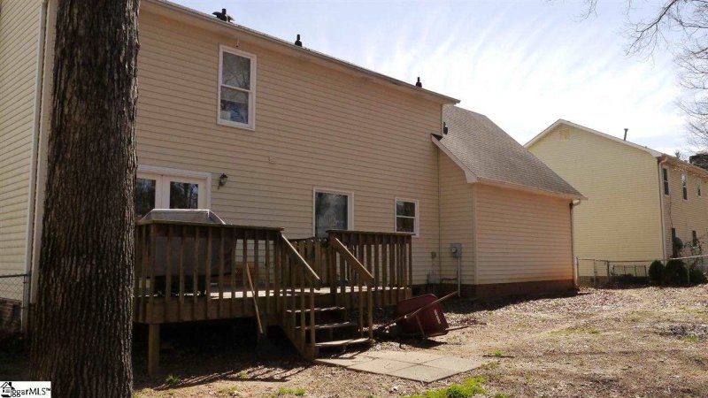 Property image 2 at 119 Emerald Way, Simpsonville, SC 29681